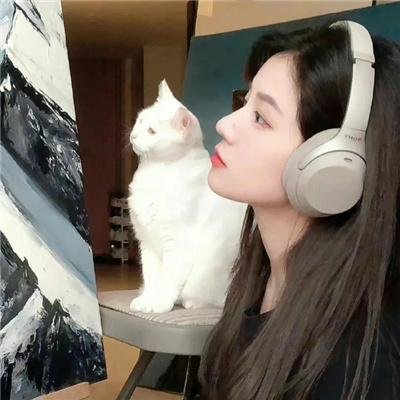 蕾哈娜内衣秀3